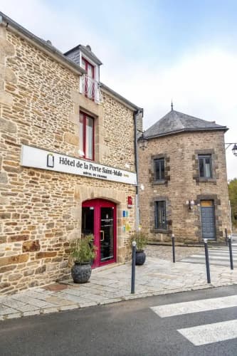 Hôtel De La Porte Saint-Malo main