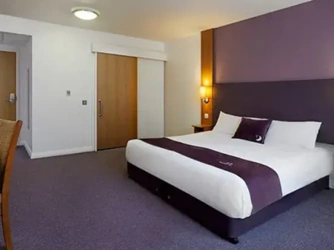 Premier Inn Leamington Spa Town Centre 4