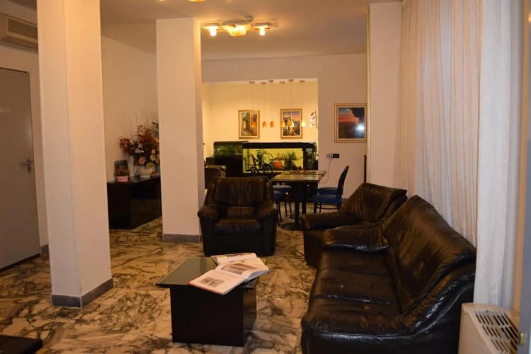 Hotel Mary 3