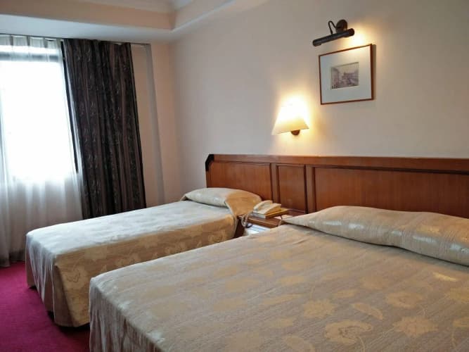 Bintang Collectionz Hotel 5