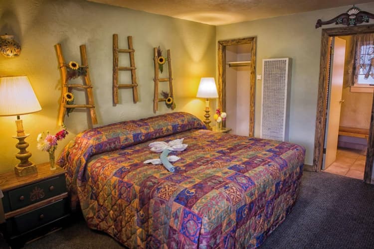 Siesta Motel 5