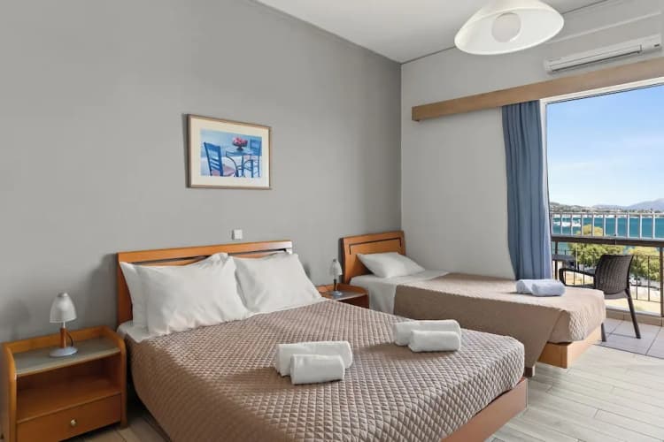 Stefania Beach Resort 5