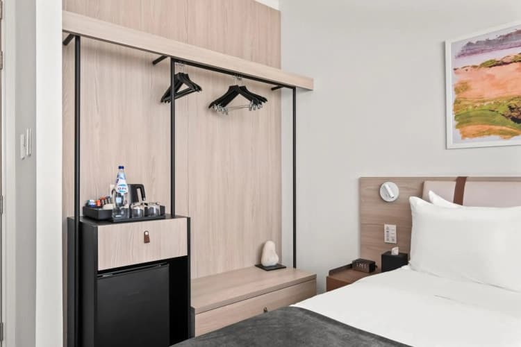Mercure Larnaca City 4