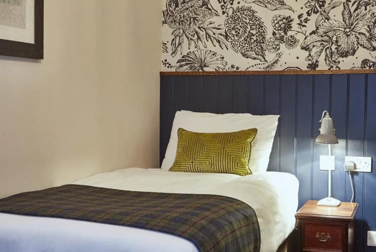 Hartwood Hall Hotel By Good Night Inns 5