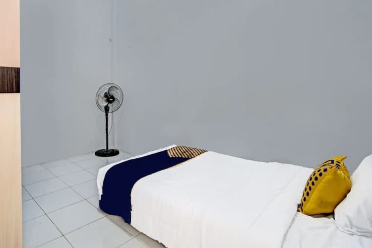 Spot On 91699 Homestay Hj Lela Syariah 5