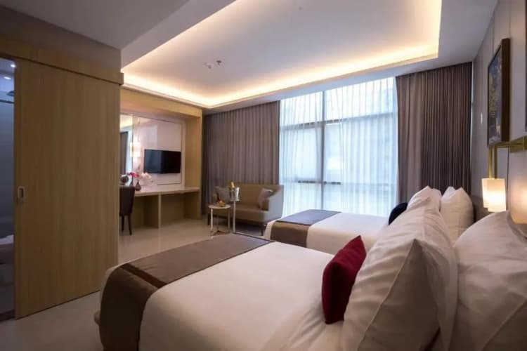 Elegant Airport Hotel 4