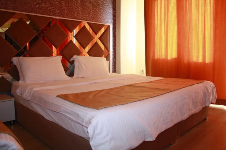 Terra Suites 3