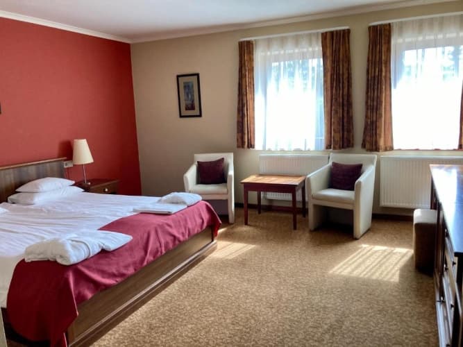 Bassiana Hotel 3