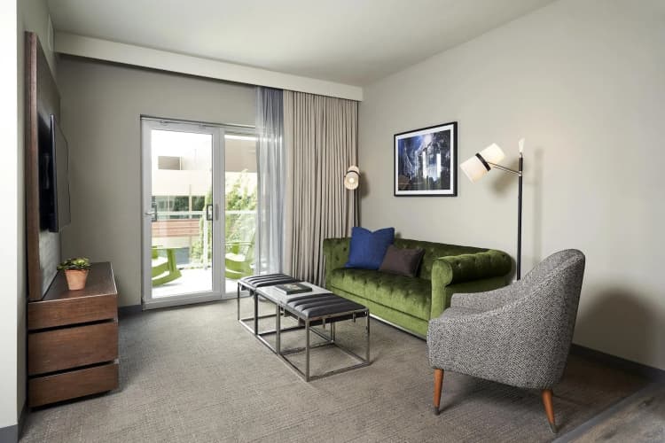 Archer Hotel Seattle Redmond 2