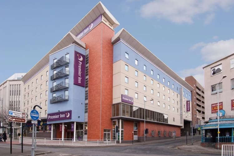 Premier Inn Sheffield City Centre Angel St 3