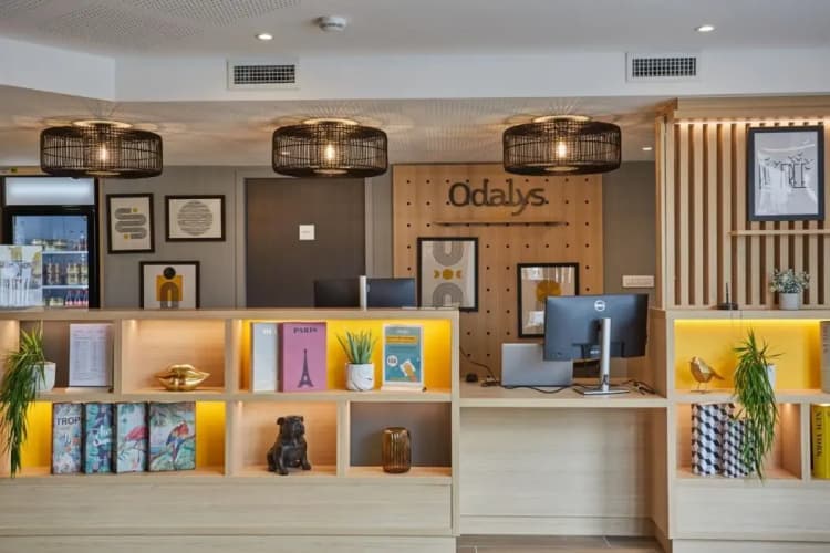 Appart'hôtel Odalys City Nîmes Arènes 3
