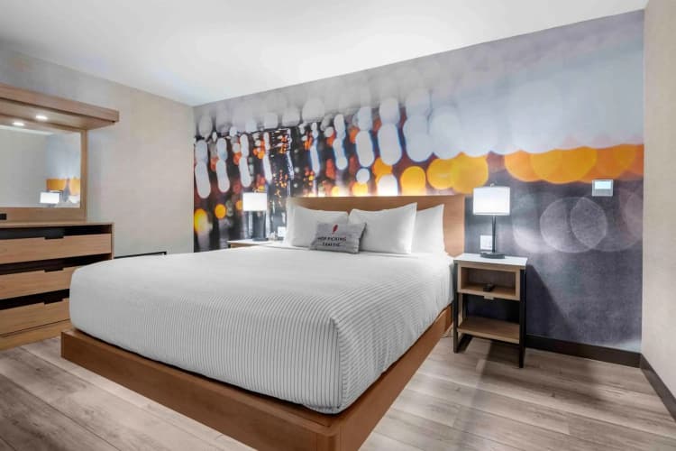 Cambria Hotel Portland Downtown Old Port 5