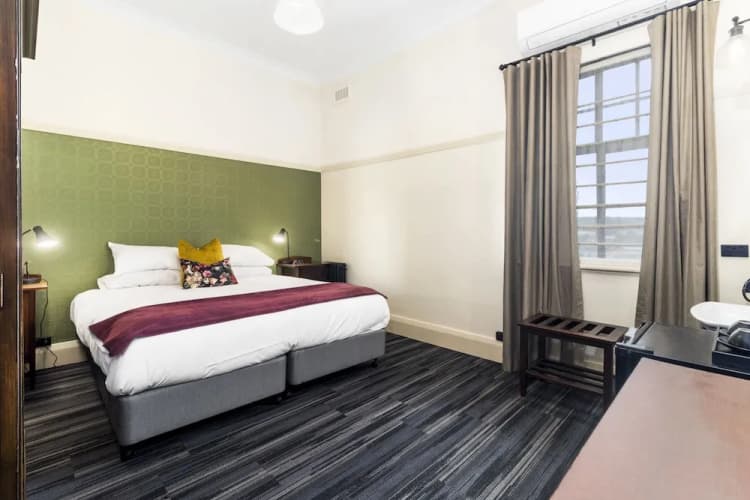 Hotel Queanbeyan Canberra 4