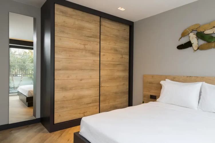 Z-Suites 5