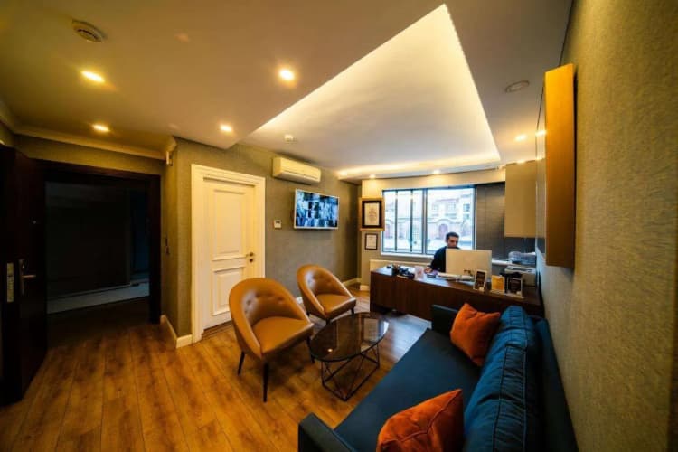 All Seasons Suites 4