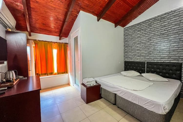 Iznik Otel 4