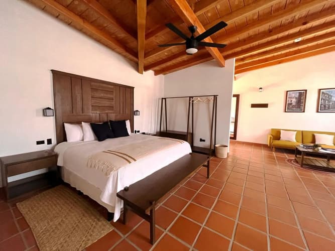 Casa Entrevez main