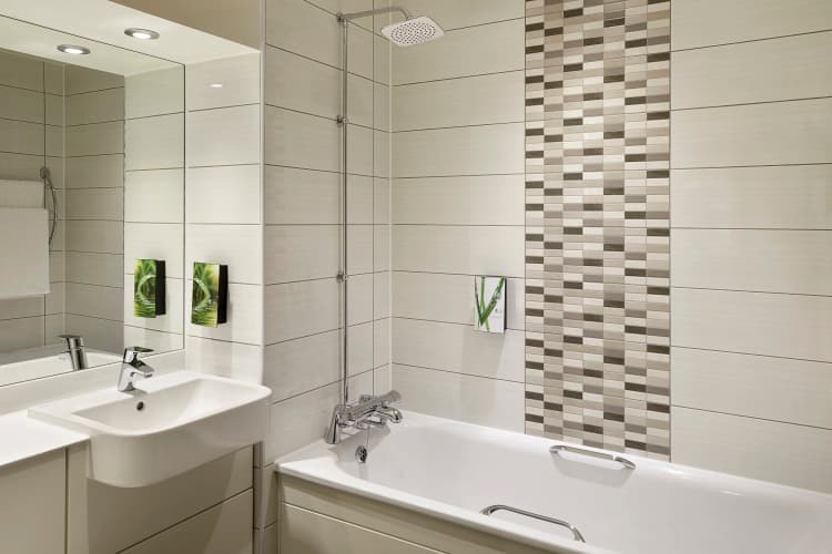 Premier Inn London Romford Town Centre 4