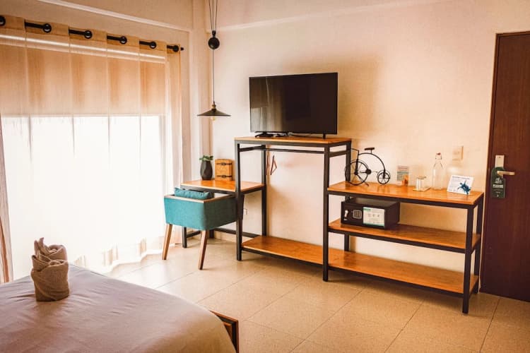 Nomads Hotel & Rooftop pool 3