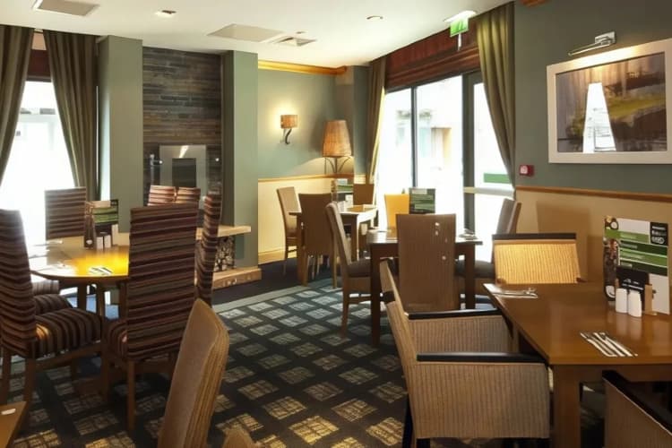 Premier Inn Peterborough North 3