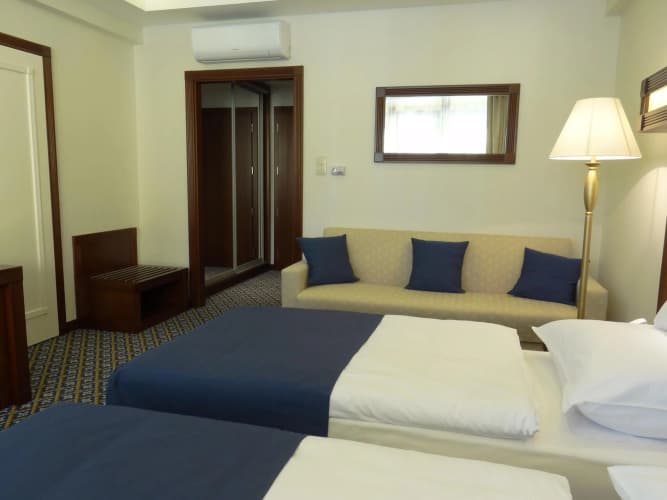 Centrum Hotel Debrecen 4
