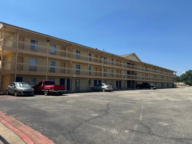 Capital O Georgetown TX I 35 main