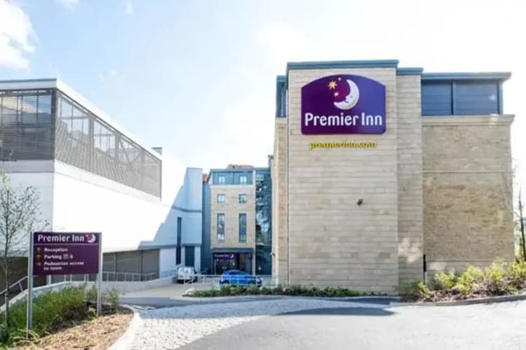 Premier Inn  Harrogate Town Centre 2
