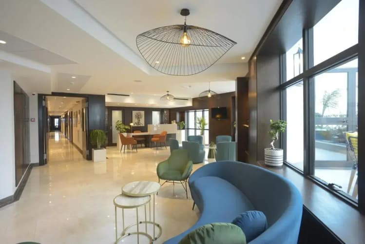 Maia Hotel Suites 3