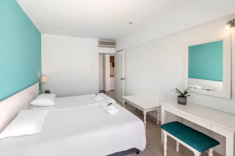Marisa Hotel Apartments 4