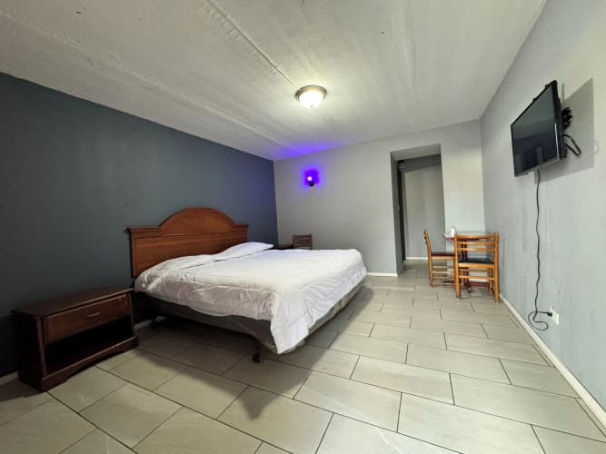 Best Motel By OYO Chicago I-90 5
