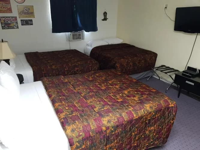 Creston Valley Motel 3