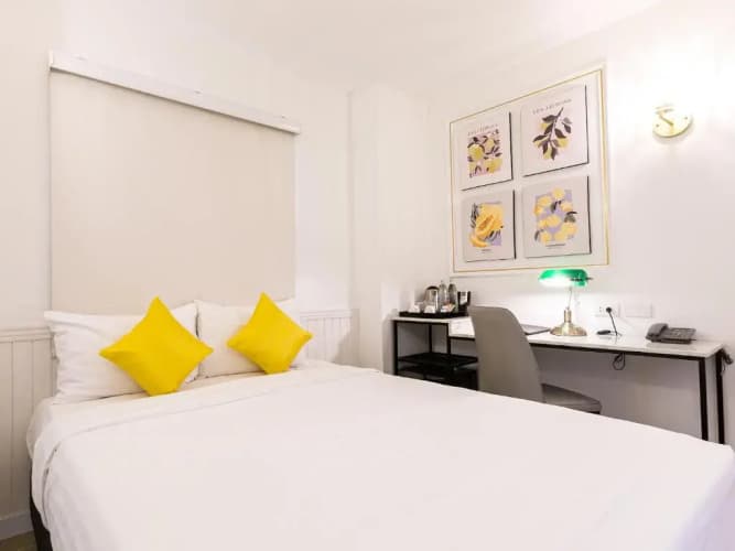 Rose Apple Hotel 4