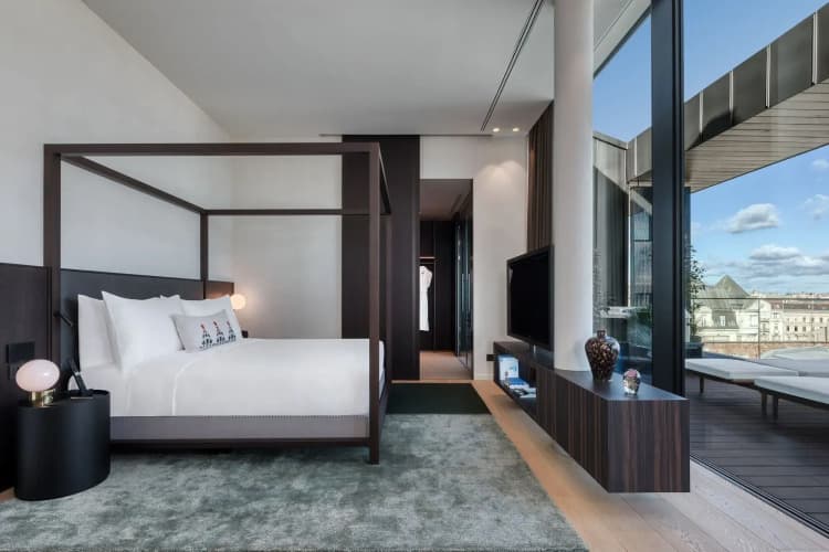 Dorothea Hotel, Budapest, Autograph Collection 3