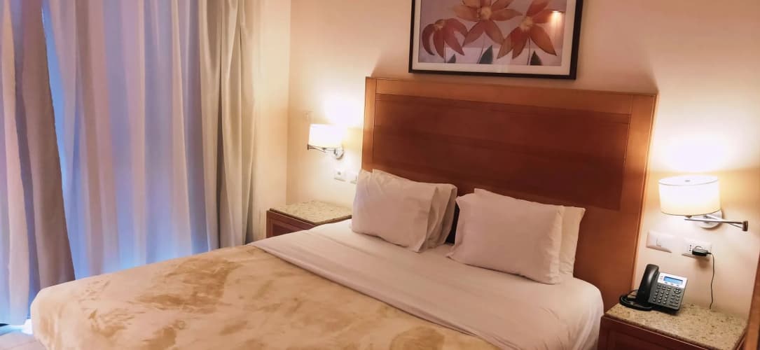 Sky View Suites Hotel 4