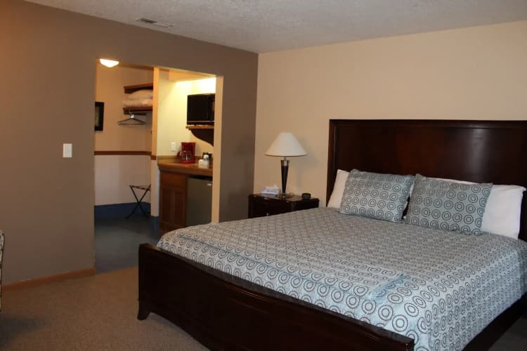 Basswood Resort 5
