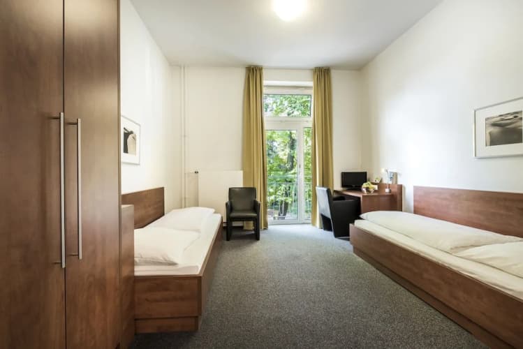 Cjd Bonn Castell 5