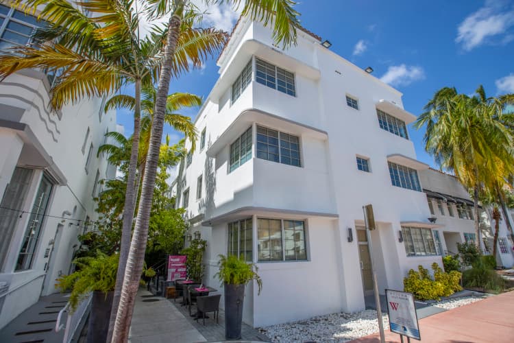 Posh South Beach Hostel 2