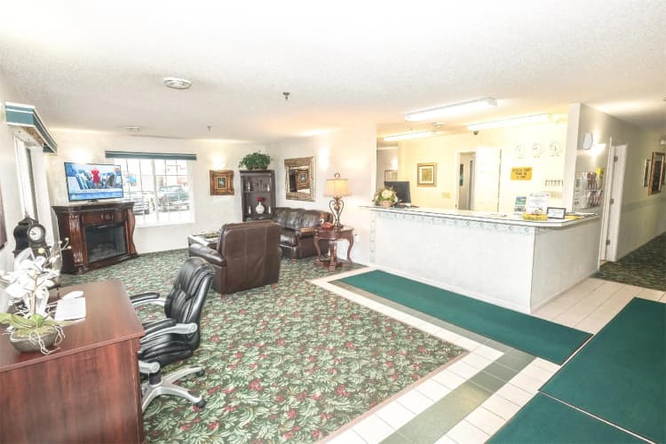 Mountain Host Motor Inn 2