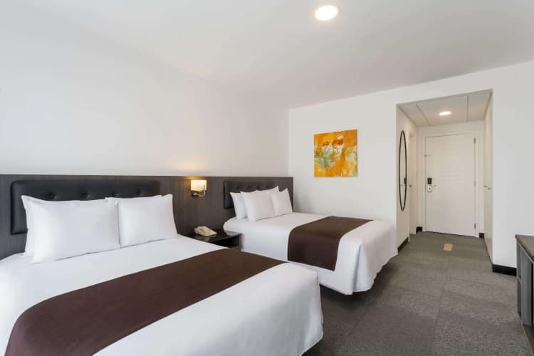Wyndham Costa del Sol Lima Airport 4