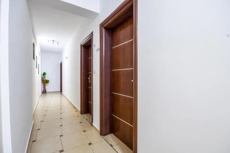 Avra Hotel 5