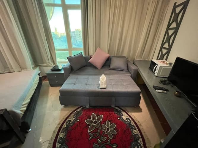 Royal Beach Serviced Apartments 3