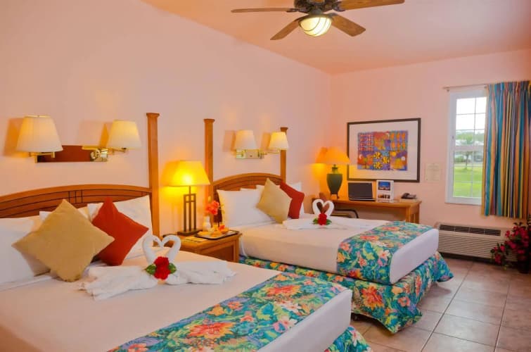 Ivey House Everglades Adventures Hotel 2
