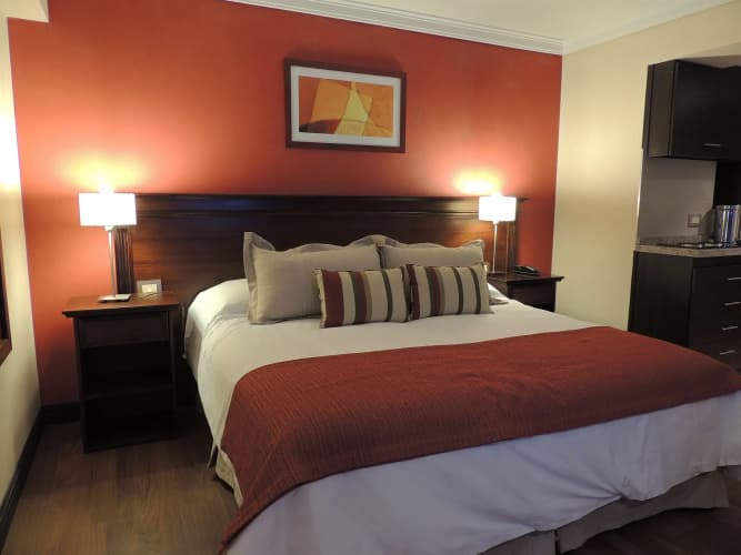 Premium Tower Suites 4