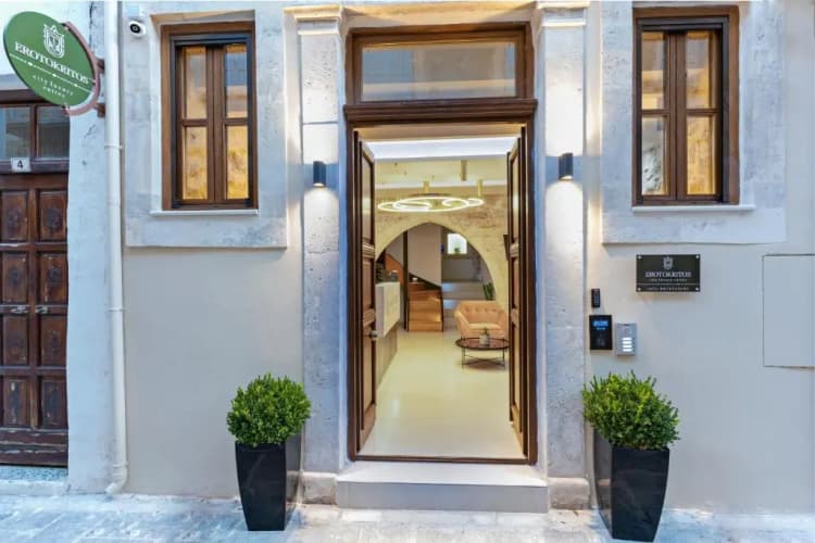 Erotokritos City Luxury Suites main