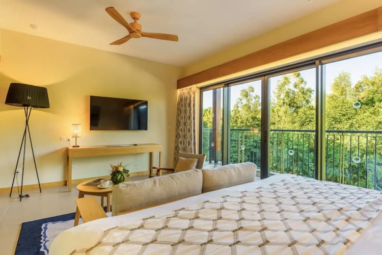 Ocean's Creek Beach Hotel 5