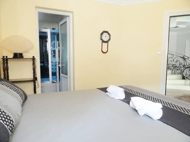 Petrovac Villa With Pool 2