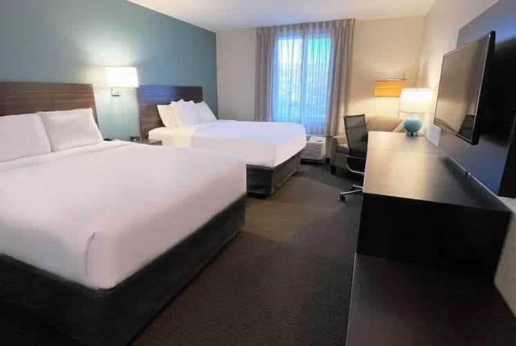 La Quinta Inn & Suites by Wyndham Wenatchee 3