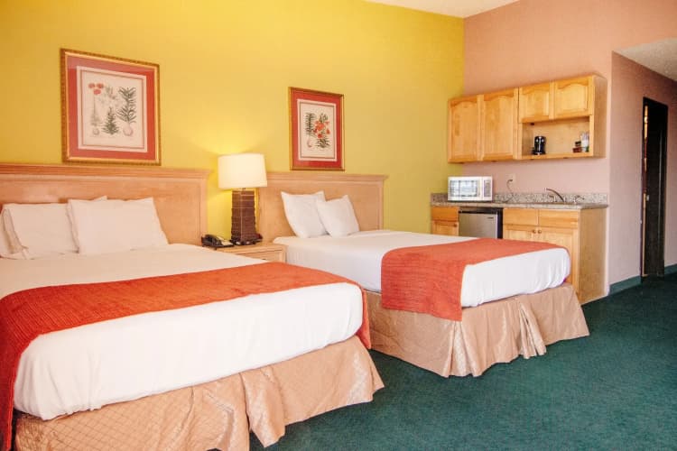 Travelodge By Wyndham Kissimmee East 5