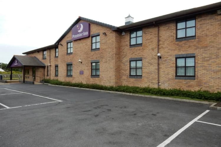 Premier Inn Llanelli Central West 2