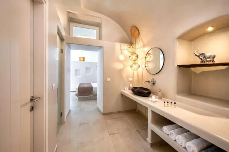 Hill Suites 4